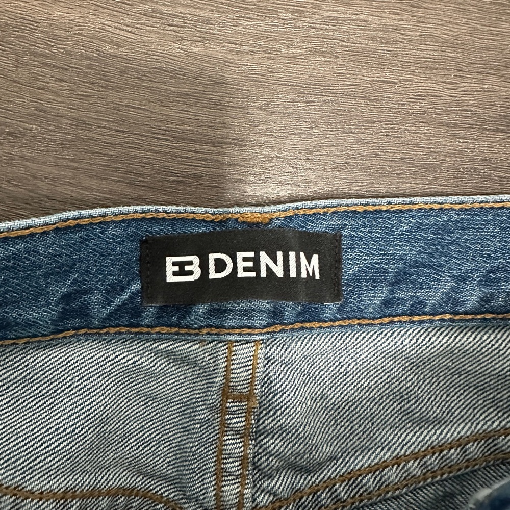 EB Denim split hem jeans - Picture 10 of 13